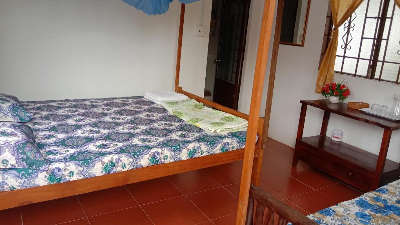 Happy Family Guesthouse Vinh Long Exterior photo